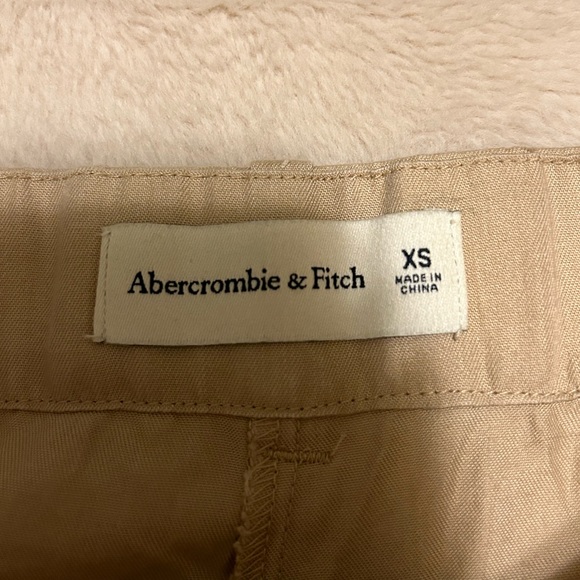 Abercrombie Tailored Pants - Picture 3 of 4
